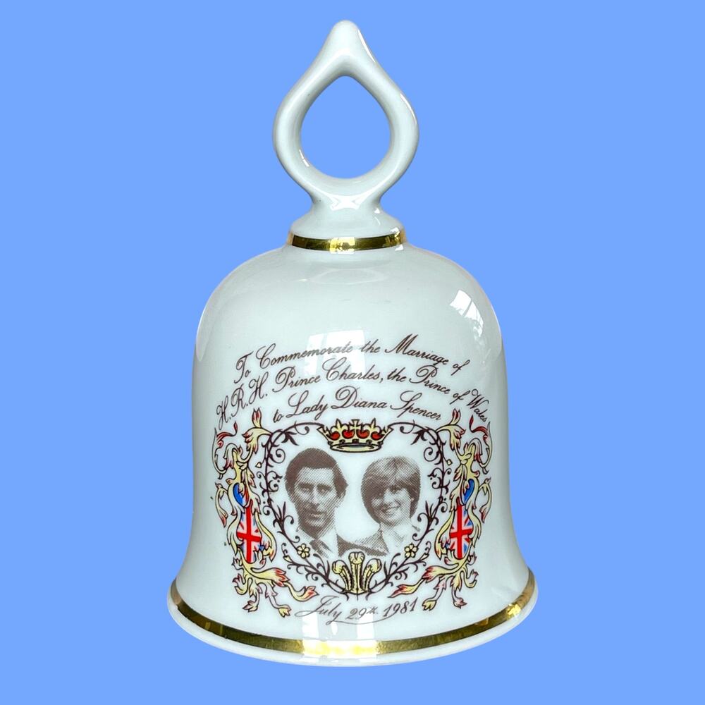 1981 Prince Charles Diana Wedding Porcelain Bell EVC Royal Souvenir